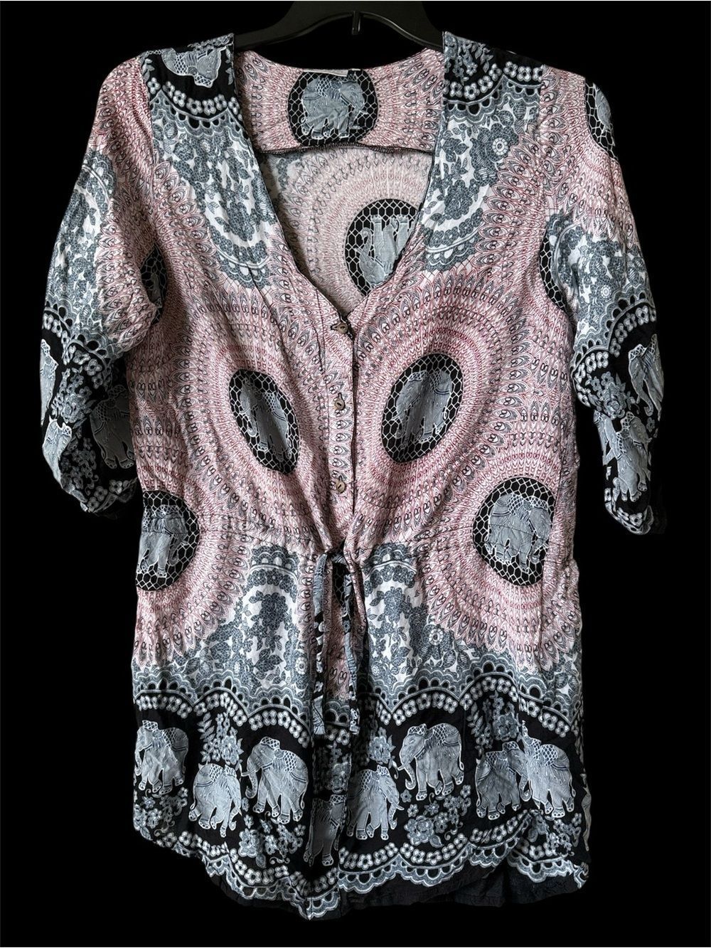 RARE! The Elephant Pants Women’s Top!